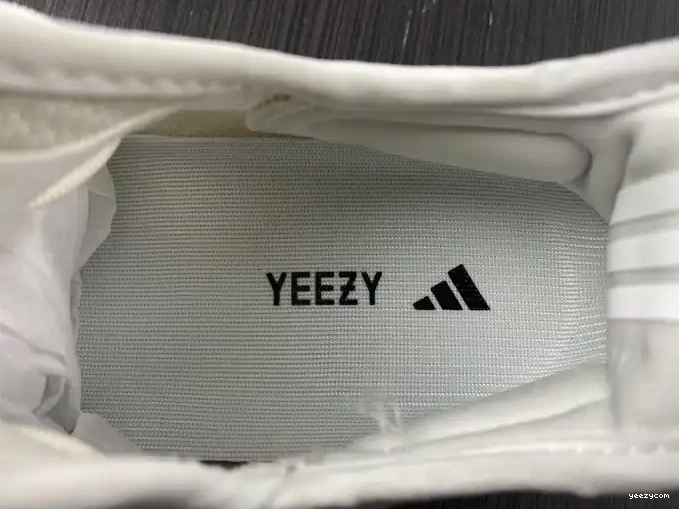 CabBage Adidas Yeezy Boost 350 V2 HQ6316 0522